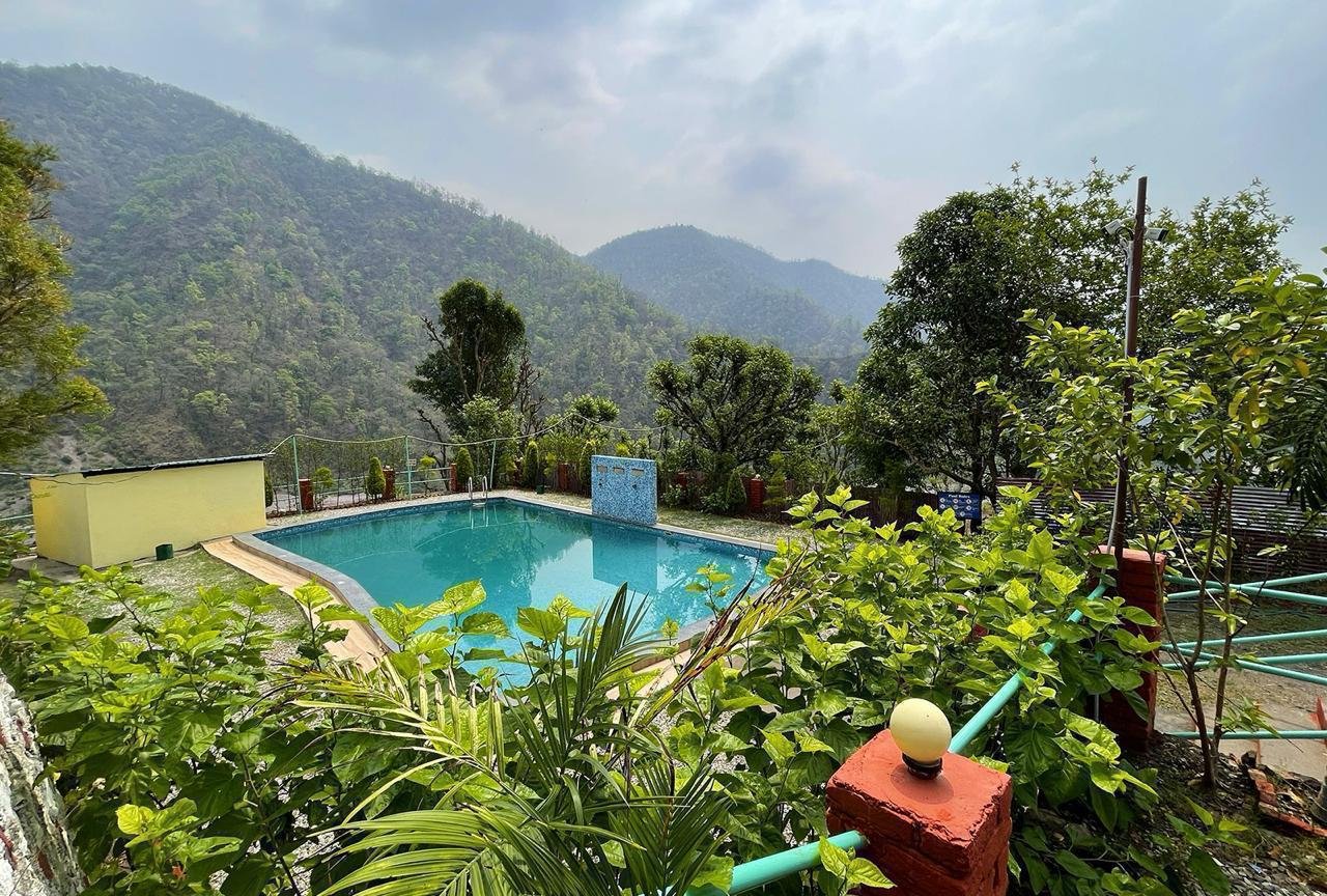 WhatsApp Image 2025-10-21 at 13.56.18 (1)