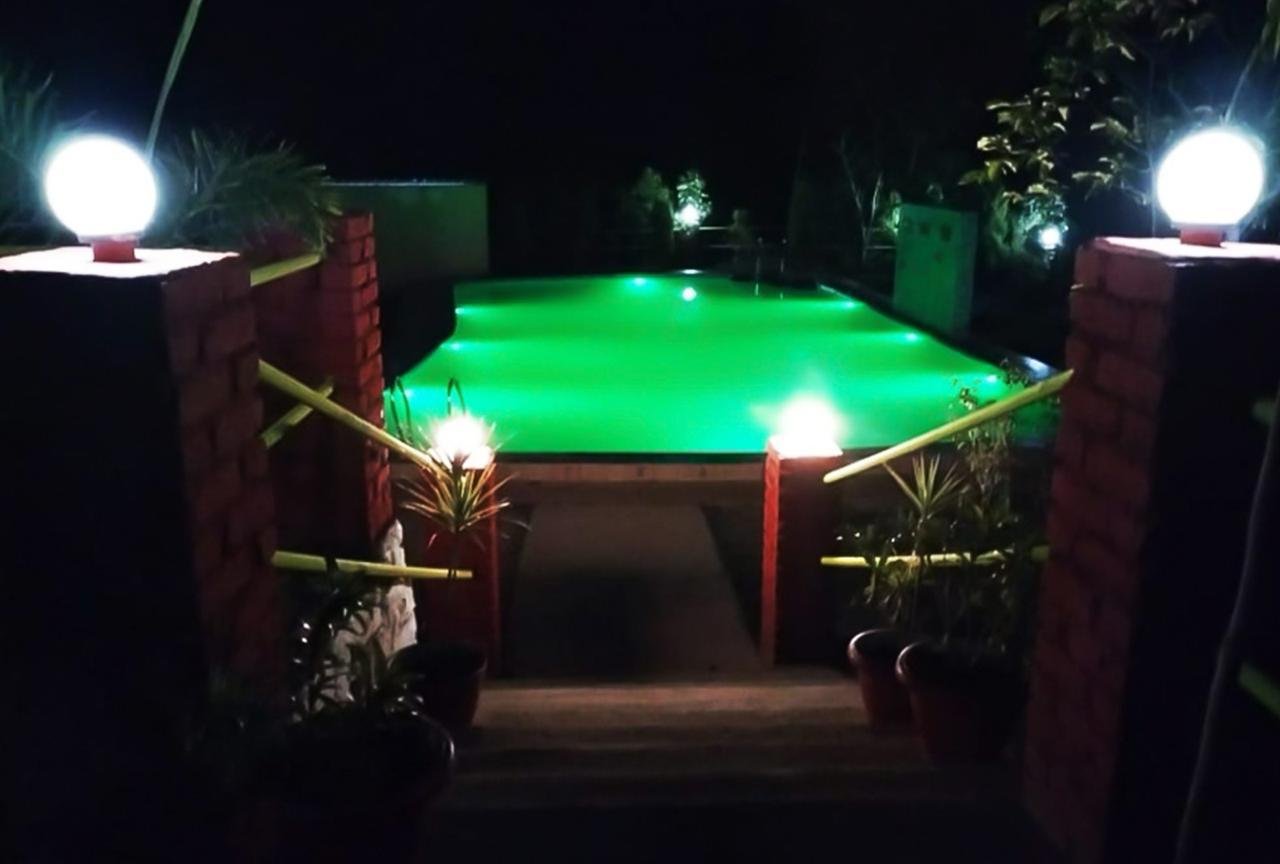 WhatsApp Image 2025-10-21 at 13.56.19 (1)