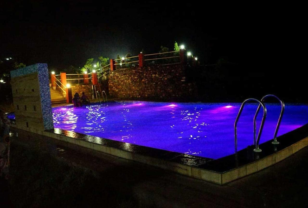 WhatsApp Image 2025-10-21 at 13.56.24