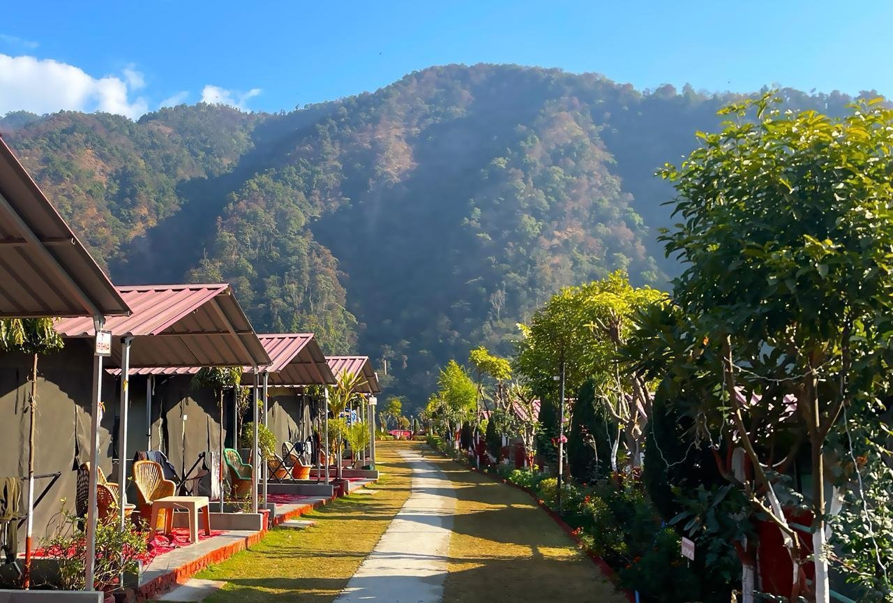 WhatsApp Image 2025-10-21 at 13.56.27 (1)