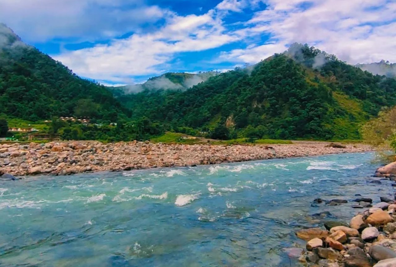 club resort in rishikesh a (1)